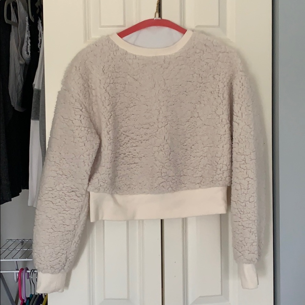 fur long sleeve